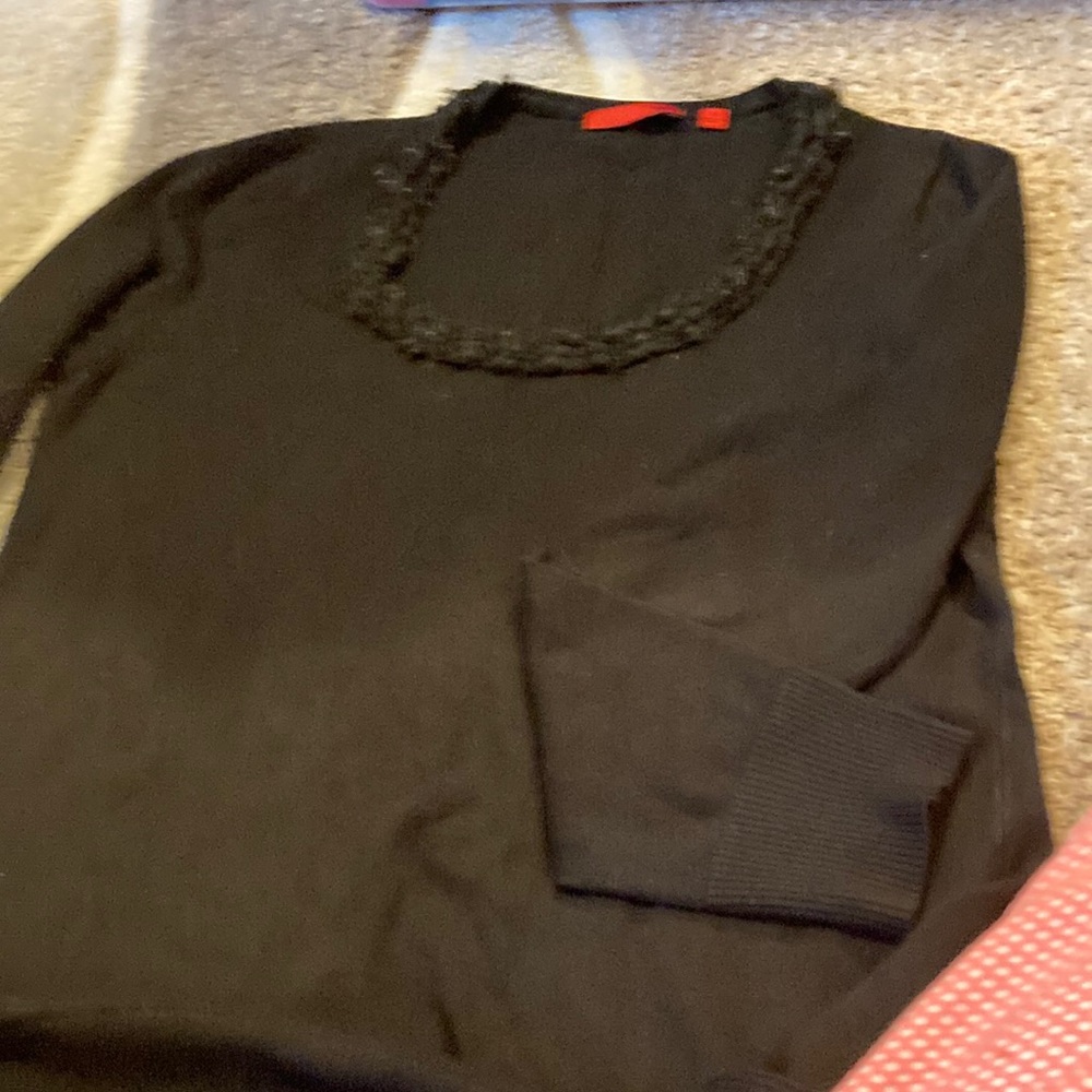 Red brand large, sweater. Black.